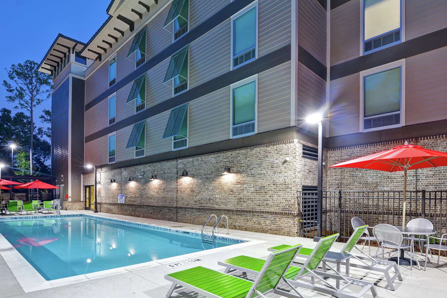 Home2 Suites by Hilton Hilton Head - photo 4