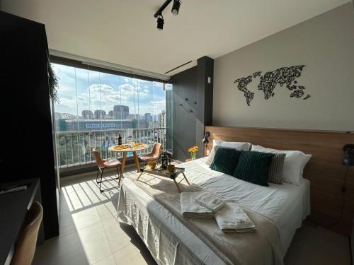 Apartamento Luxo ao lado Allianz — 4-Star Luxury Hotel in Sao Paulo, Brasil