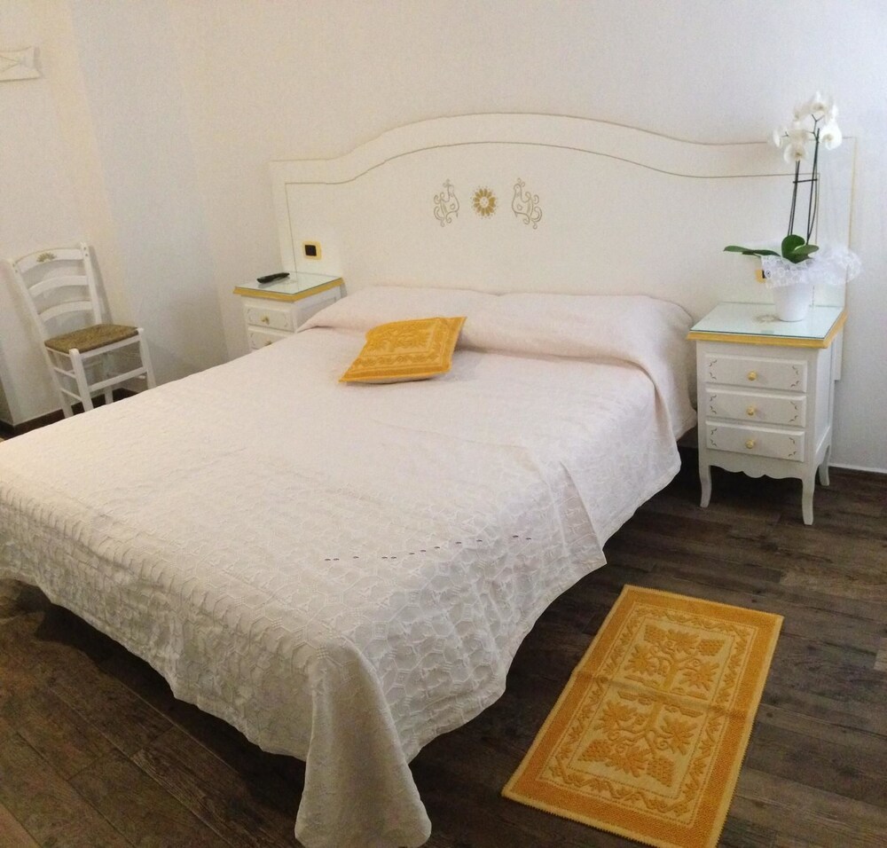 B&B Da Miranna — 4-Star Luxury Hotel in Dorgali, Italy