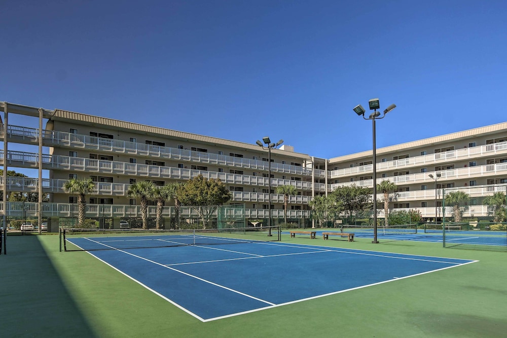 1 2 Mi to Beach: Condo in Hilton Head Resort - photo 17