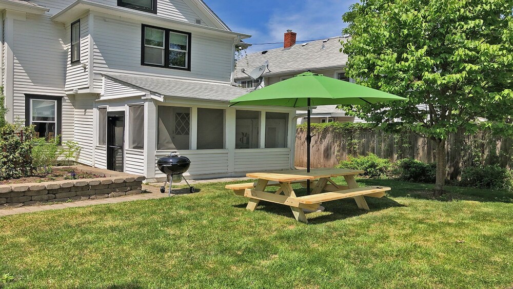 Linden Hills Luxury Charmer - photo 21
