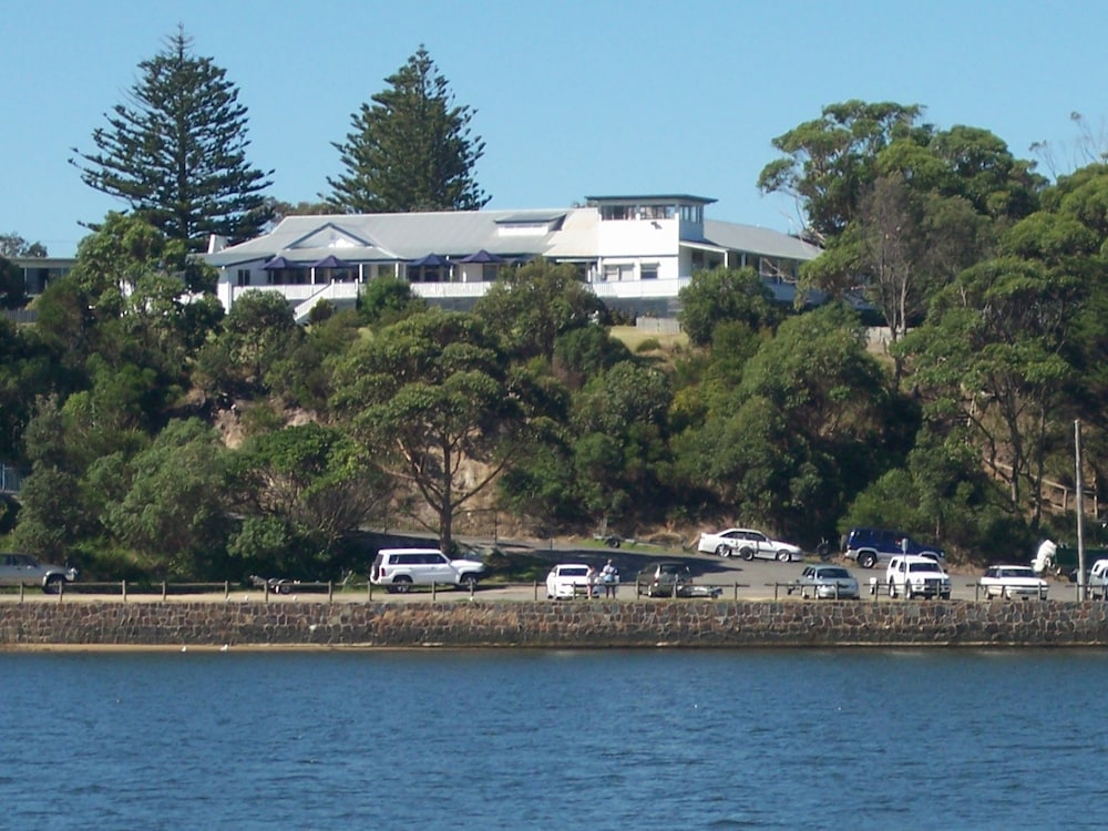 Marlo Hotel - carbon neutral hotel in Orbost