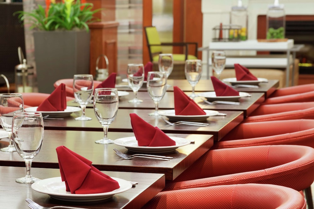 Hilton Garden Inn Houston The Woodlands - photo 22