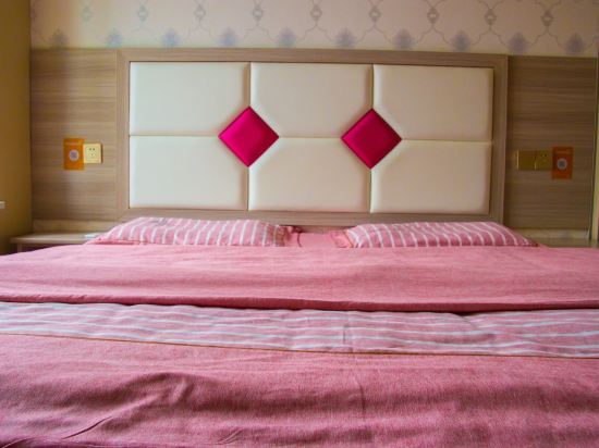 Ajianjian’s House in Zhongmu Chengguanzhen, People's Republic of China