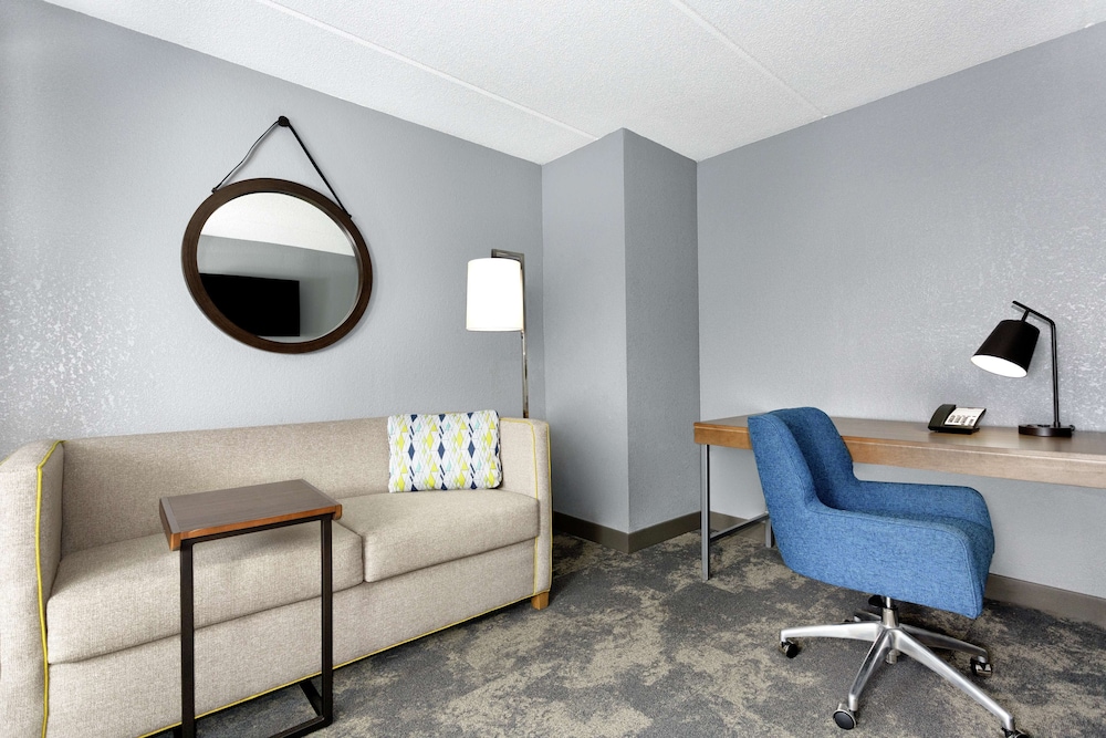 Hampton Inn Amelia Island at Fernandina Beach - photo 15