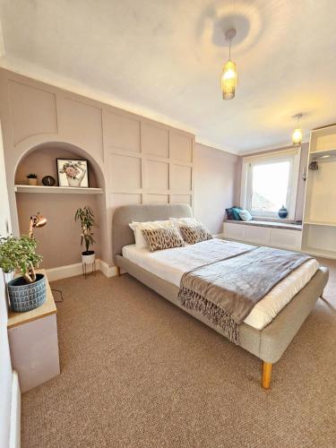 Seaview 2 bedroom apartment — 4-Star Luxury Hotel in Littlehampton, United Kingdom