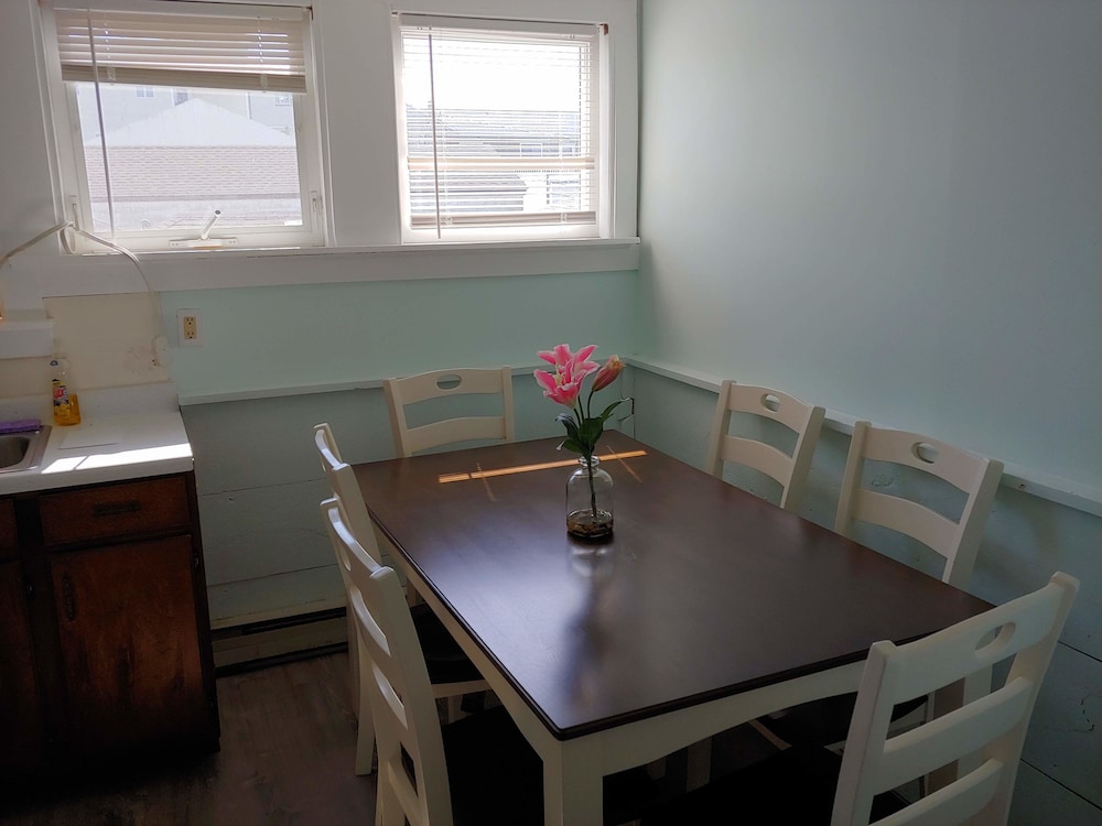 White Gull Hotel - photo 6