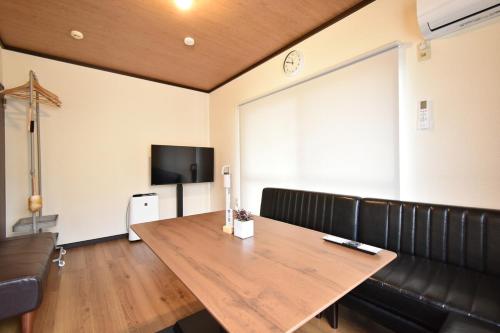 Long term stays welcome Entirely private rental townhouse for up to 4 people 17 minutes walk from station 45 minutes direct to Tokyo — 4-Star Luxury Hotel in Ageoshimo, Japan