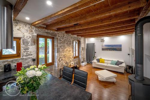 L’ecrin de Chambery Cœur de Centre Ville Calme Et Espace in Chambery, France