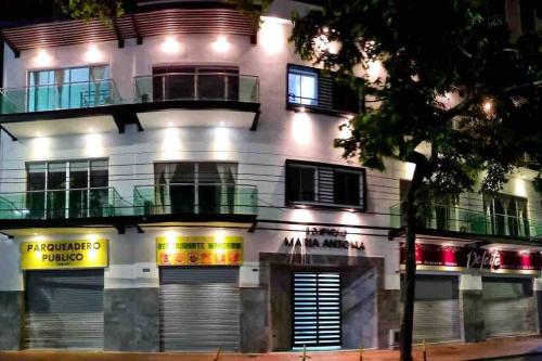 Moderno Loft en Granada — 4-Star Luxury Hotel in Cali, Colombia