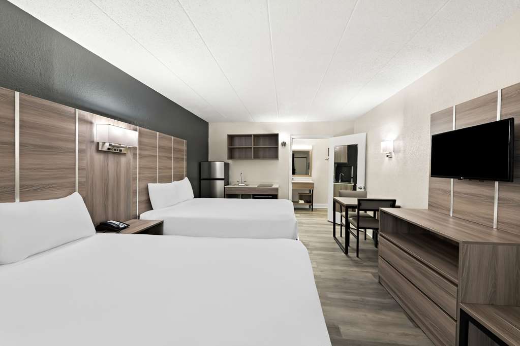 Super 8 by Wyndham Mason - photo 20