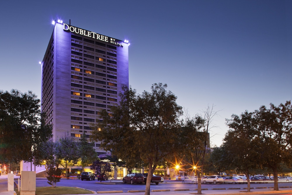 DoubleTree by Hilton Hotel Albuquerque - featured photo