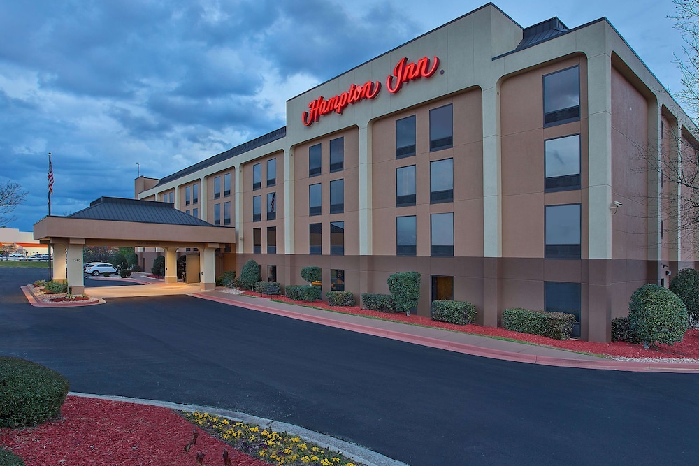 Hampton Inn Conyers - photo 63