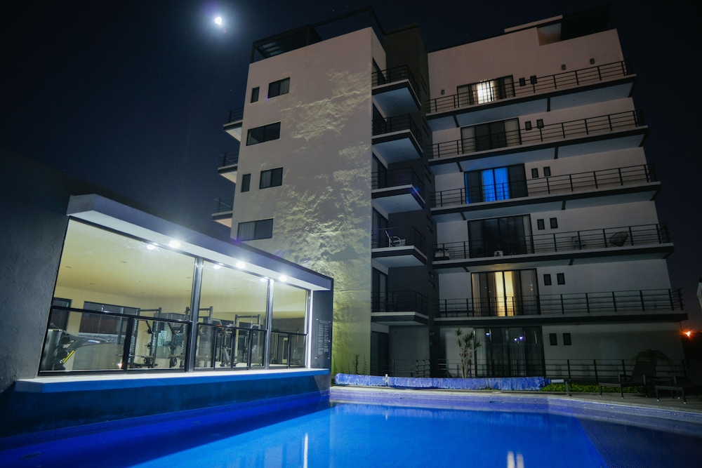 Ventura Apartments — 4-Star Luxury Hotel in Celaya, Mexico