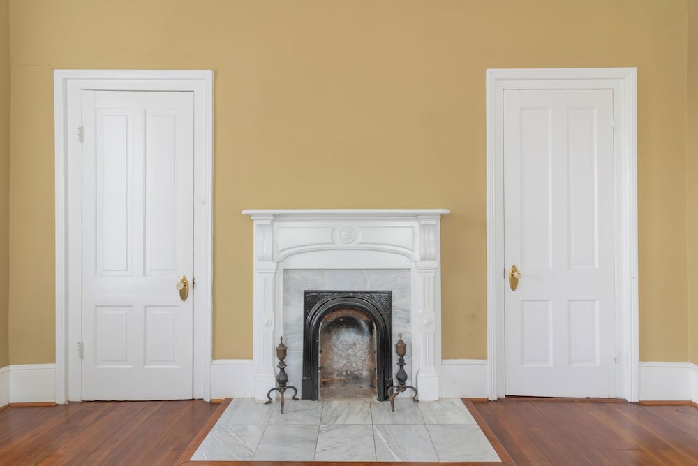 Goldfinch Mansion Historic Luxury on the Park - photo 25