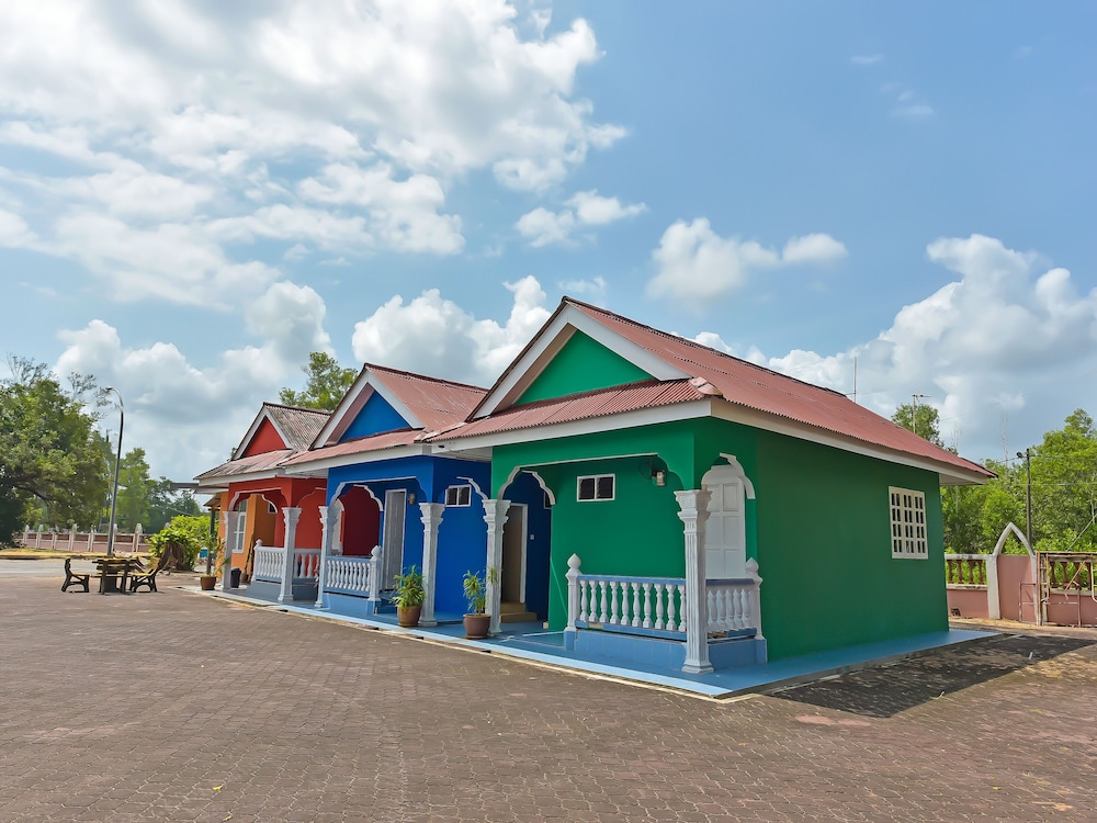 Hotel O Bari Indah Beach Resort in Kuala Terengganu, Malaysia