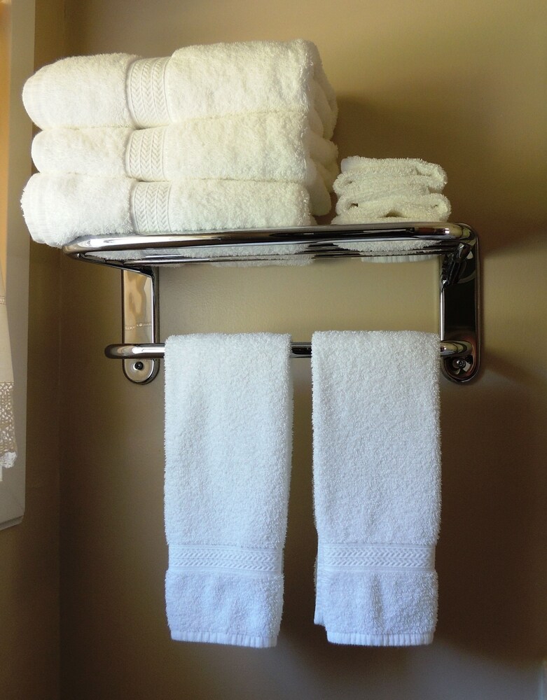 Indian Creek Lodge - photo 24