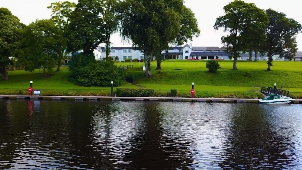 Killyhevlin Lakeside Hotel Lodges — Enniskillen