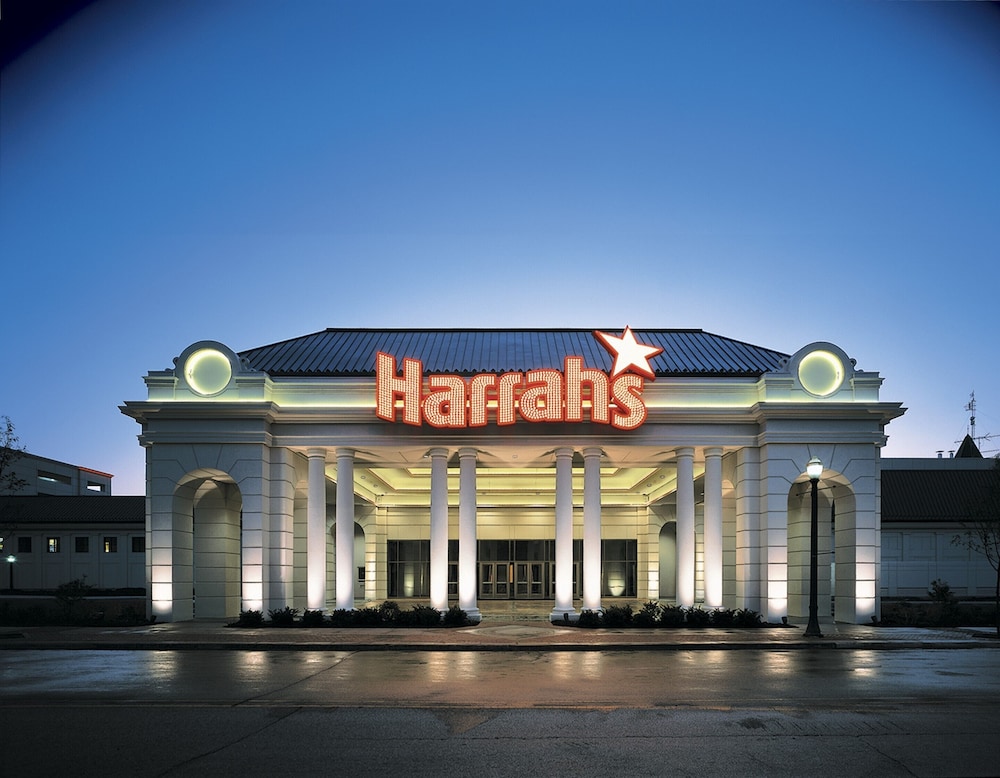 Harrah’s Joliet Casino & Hotel A Caesars Rewards Destination in Joliet, United States