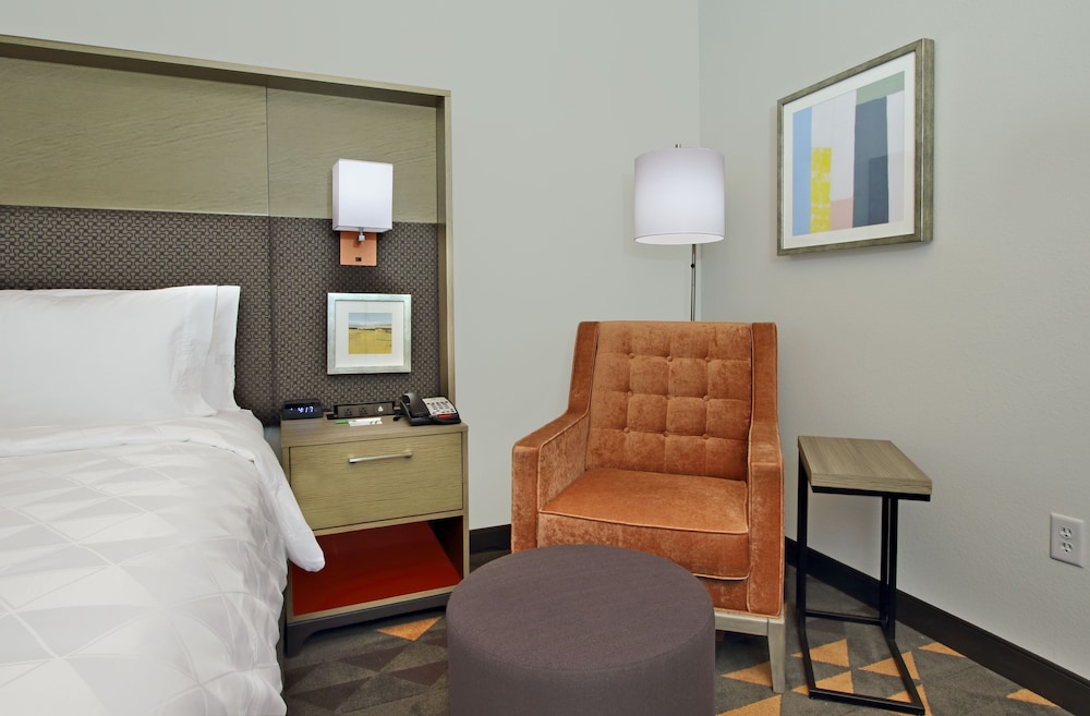 Holiday Inn Hattiesburg North by IHG - photo 6