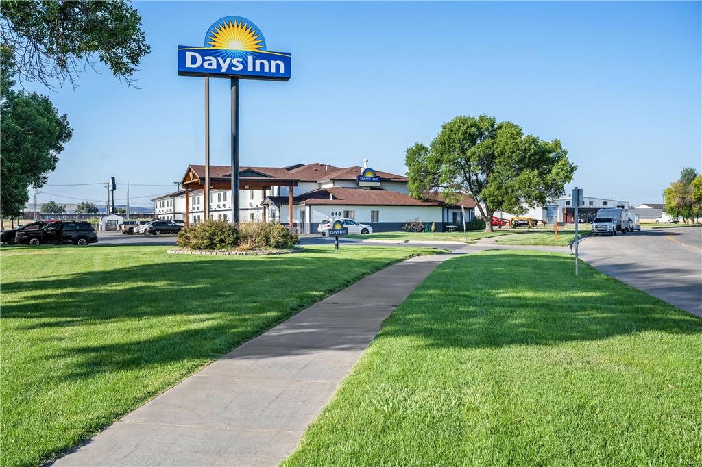 Days Inn By Wyndham Billings — Billings