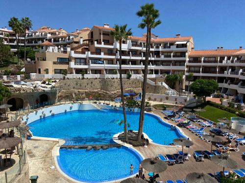 Vive Rie Ama Tenerife 2 bedroom apartment — 4-Star Luxury Hotel in San Miguel De Abona, Spain