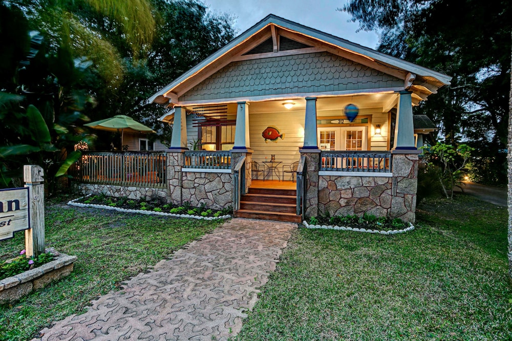 Anchor Inn NSB Bed & Breakfast - featured photo