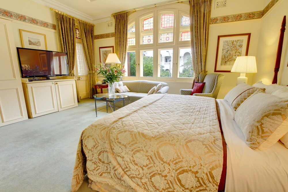 Simpsons Of Potts Point