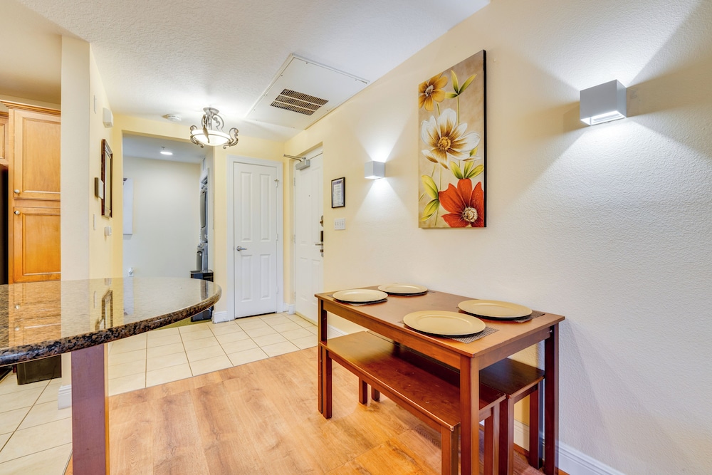 12 Mi to Wdw: Resort Condo w Community Hot Tub - photo 6
