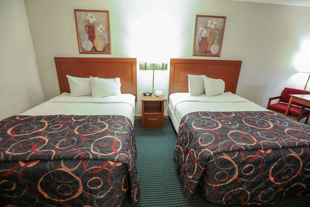 Super 8 by Wyndham Branson Shepherd of the Hills Exwy - photo 12