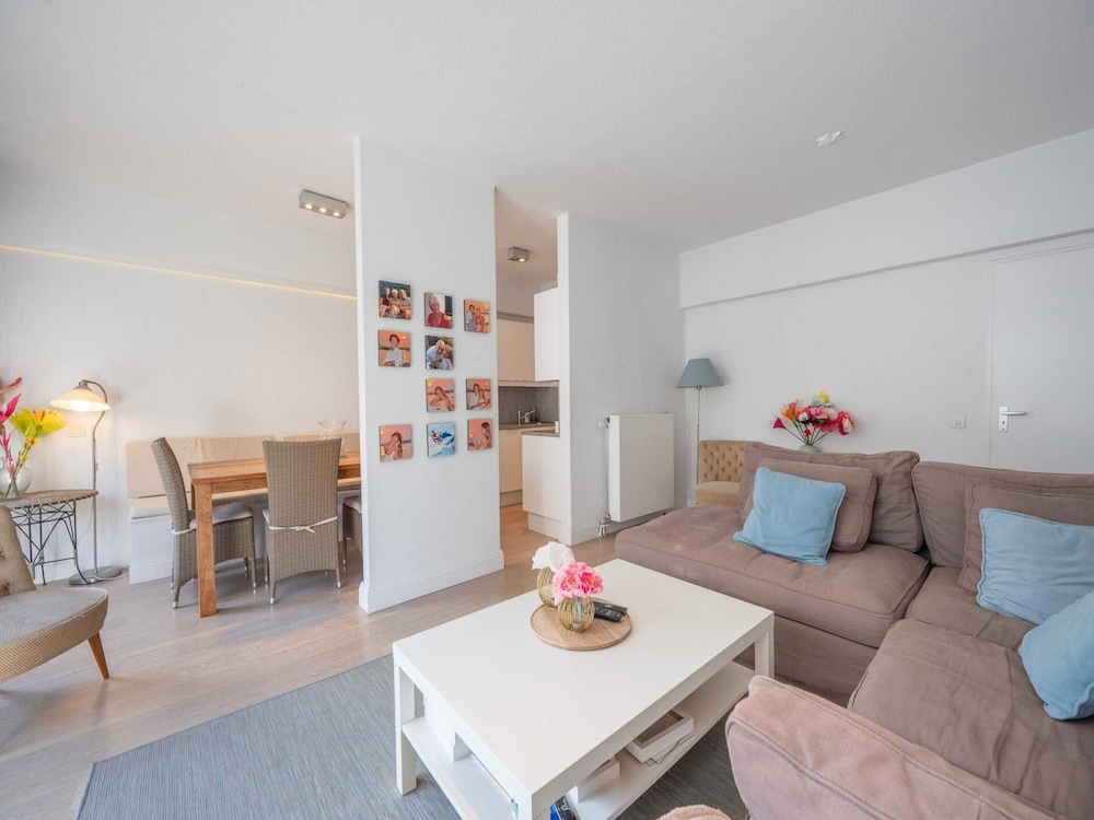 Apartment in Knokke Heist near the Beach — 4-Star Luxury Hotel in Knokke-Heist, Belgium