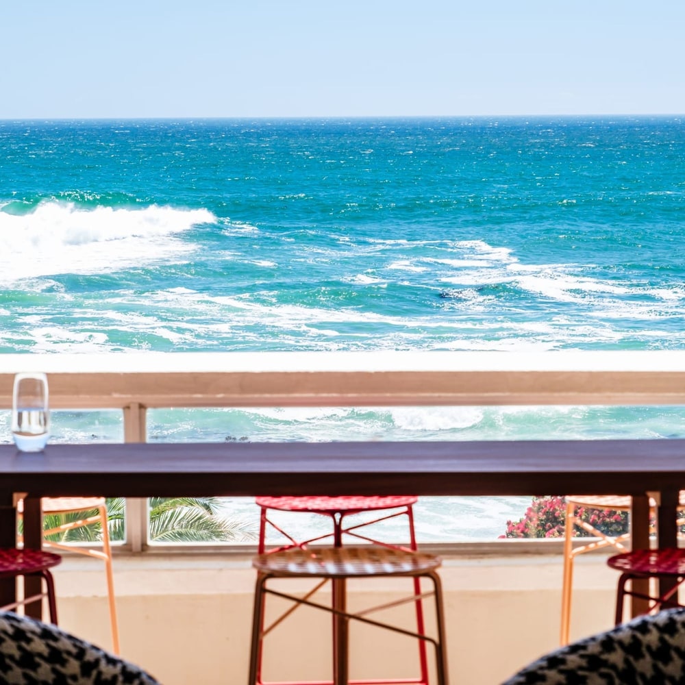 Picturesque Seaside Haven Aretzi