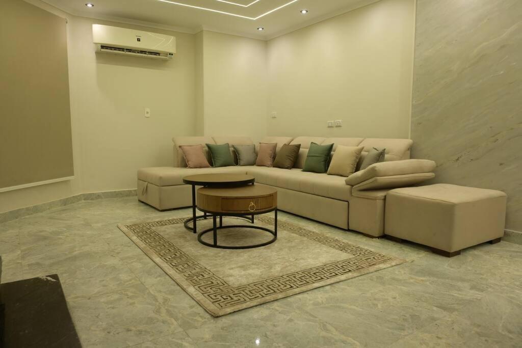 EG E 302 3BR apartment in Nasr City — 4-Star Luxury Hotel in Cairo, Egypt