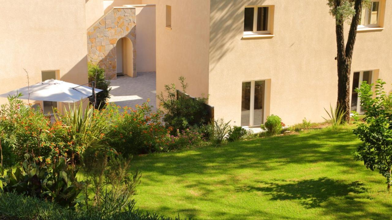 Le 42e Parallele - carbon neutral hotel in Unknown City