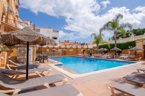 Apartamento Turistico Silva — 4-Star Luxury Hotel in Albufeira, Portugal