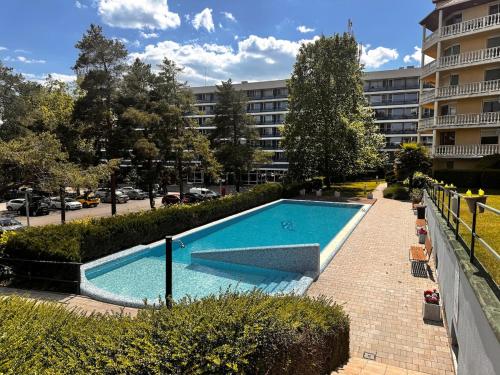 Bliss Apartment Balatonfured — 4-Star Luxury Hotel in Balatonfured, Hungary