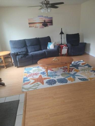 Rainbow Row Two Private Units in Complex near Mendenhall Glacier Trails and Conveniences in Juneau, United States