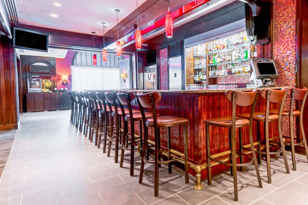 Doubletree by Hilton Philadelphia Airport - photo 37