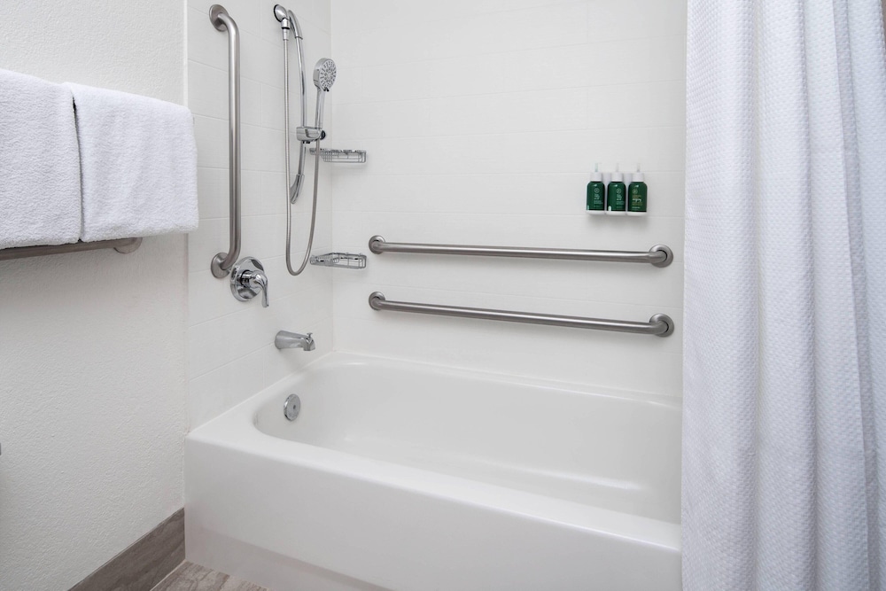 SpringHill Suites Scottsdale North - photo 12