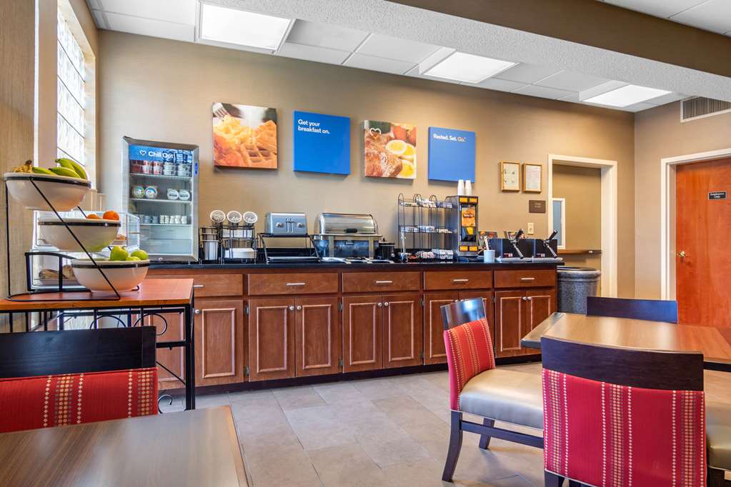Comfort Inn & Suites LaGrange East - photo 24