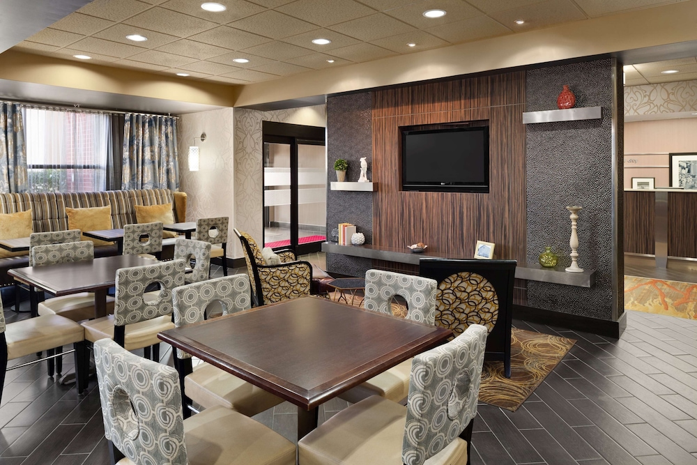 Hampton Inn Pell City - photo 5