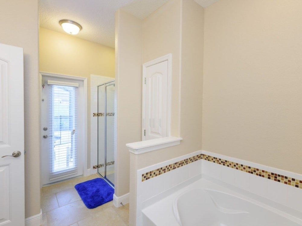 Fv61781 Solterra Resort 5 Bed 4.5 Baths Villa - photo 13