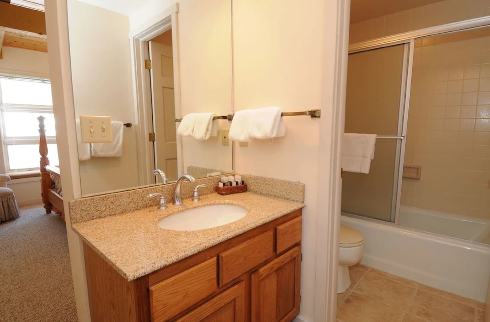 Vacation Rentals at Big Sky Resort - photo 27