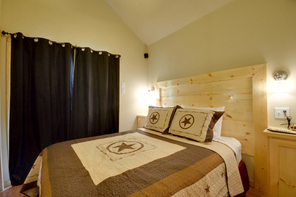 Mill Creek Ranch Resort - photo 11