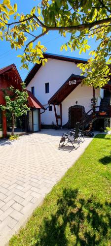Casa Florea 21744962 — Vama Buzaului