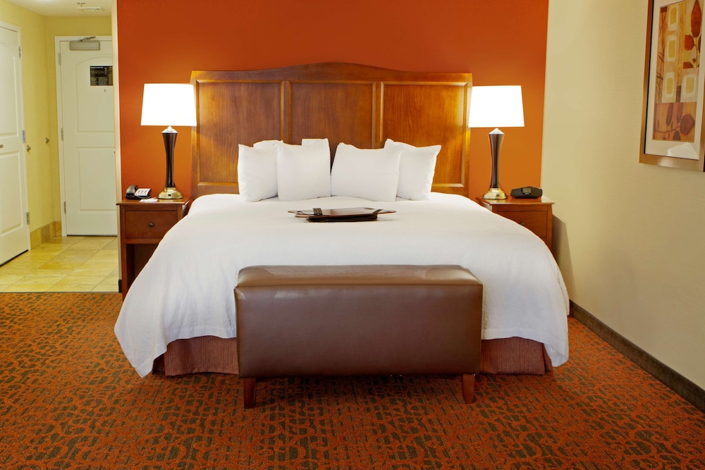 Hampton Inn Bangor - photo 14