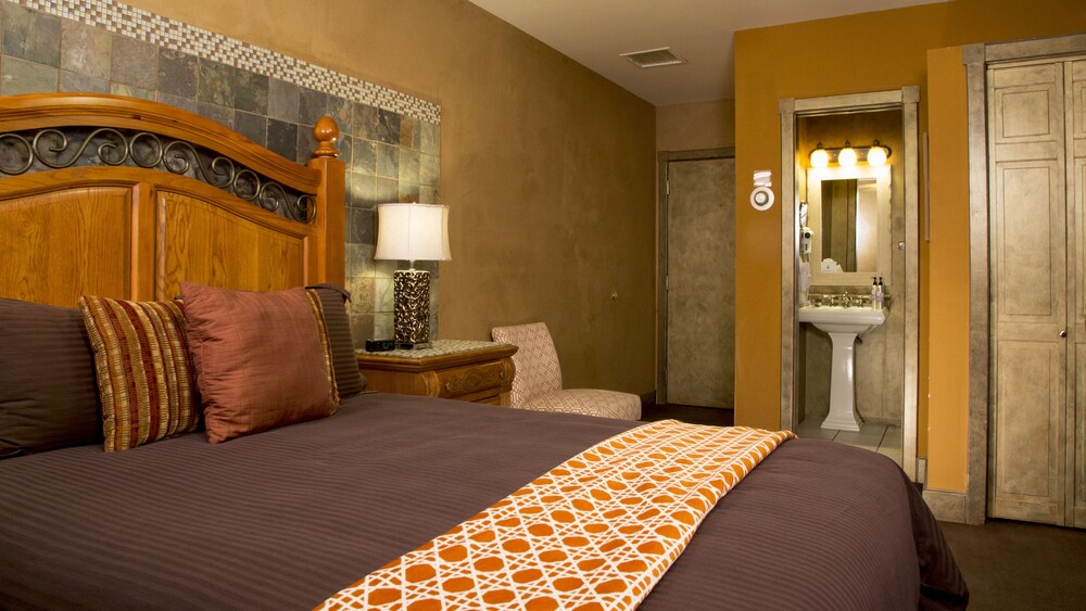 Luxx Plaza Hotel - photo 8