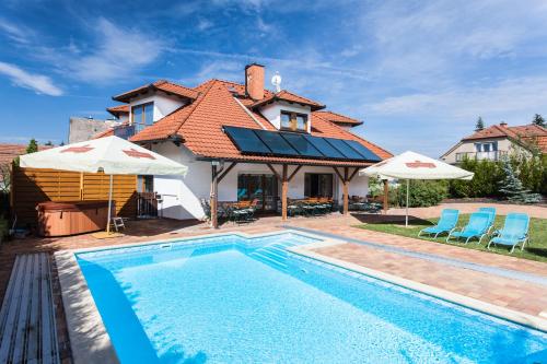 Depandance Hotel u Crlíků — hotel in Troubsko