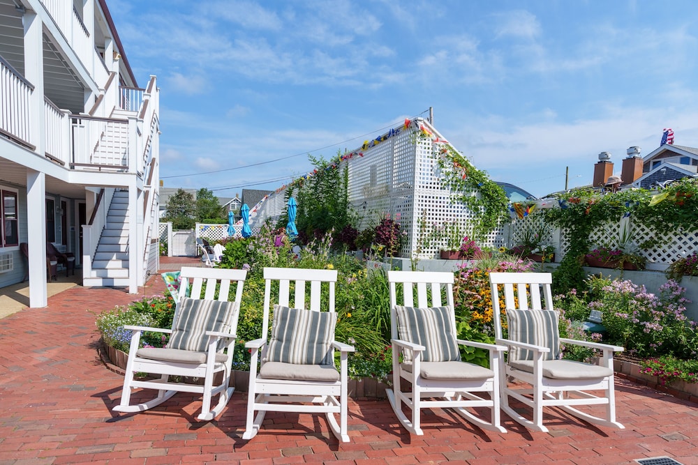 MV Surfside Hotel - photo 76
