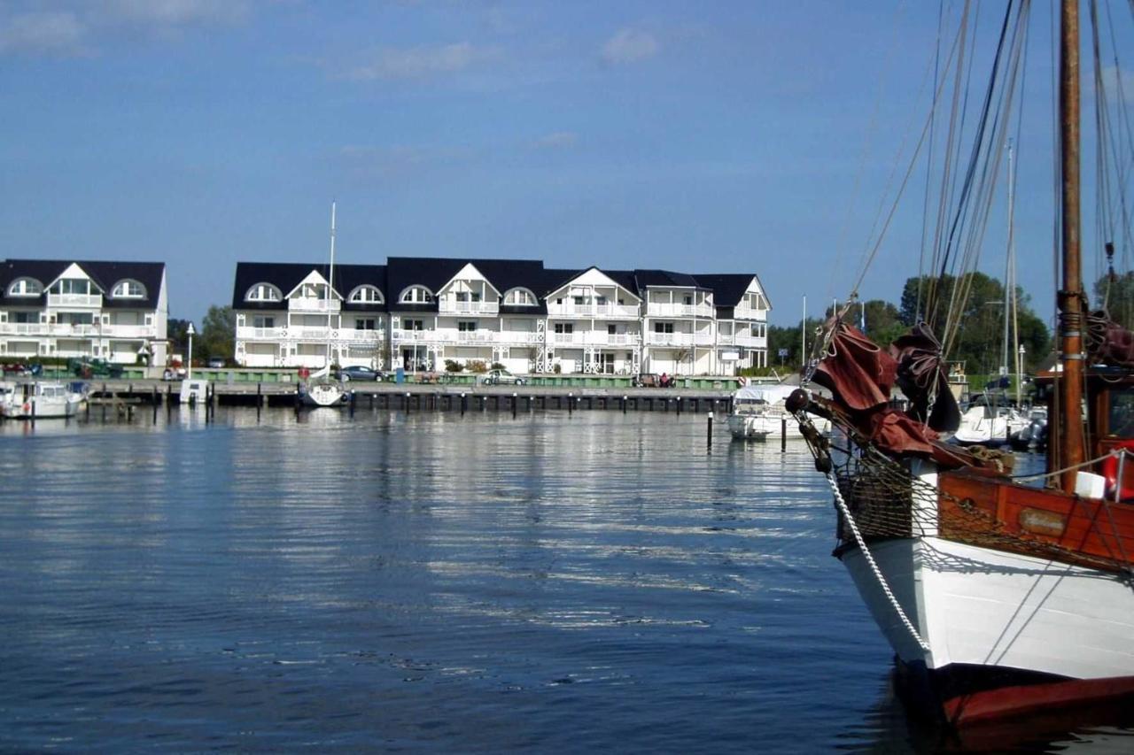 Fewo Hafenpanorama_reus — hotel in Karlshagen